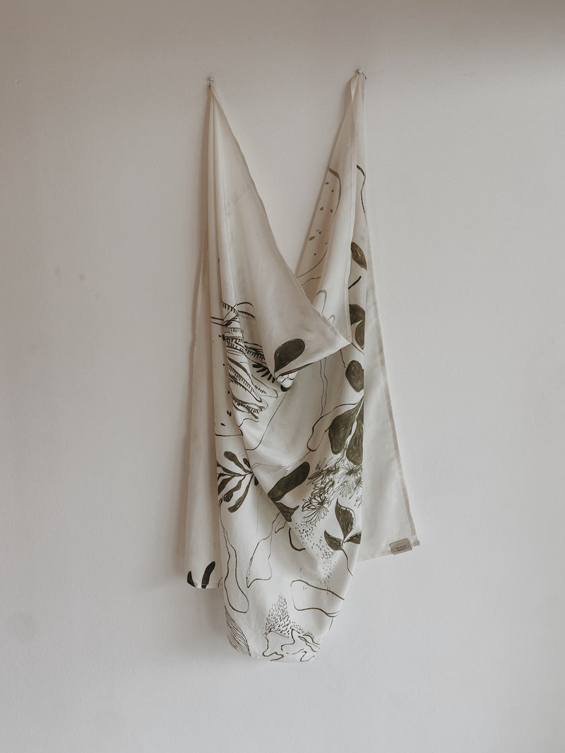 Silk scarf | Flora 01